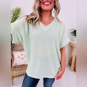 ANDREE BY UNIT Mint Waffle Knit Oversized V-Neck Sweater Top